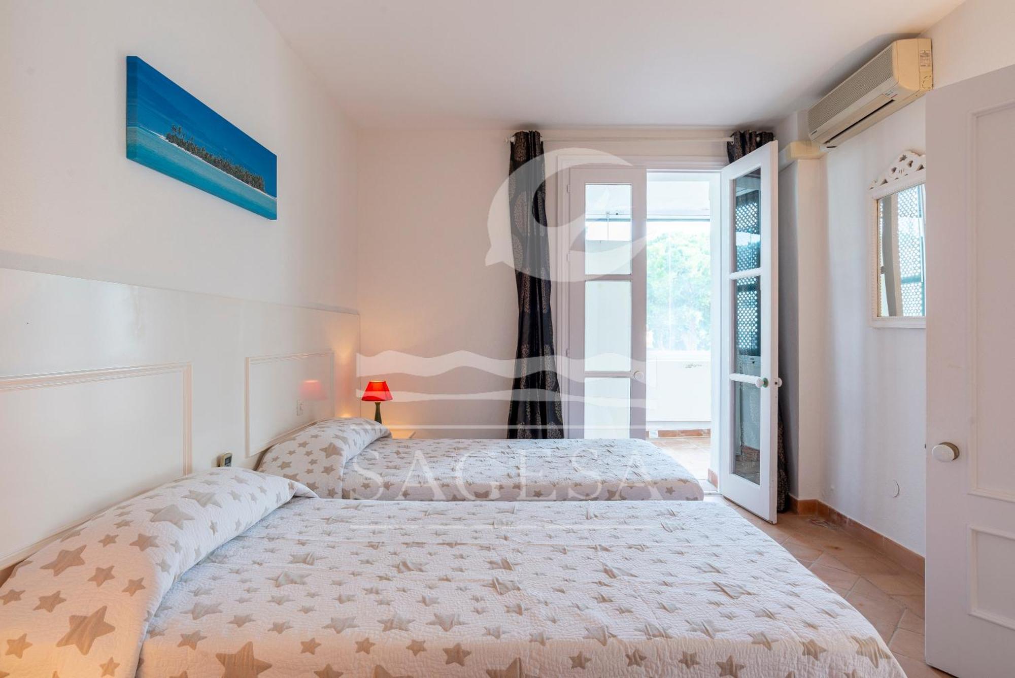Appartement 1015 - Jardines Golondrinas - Three Bedrooms Apartment Lake View Marbellac