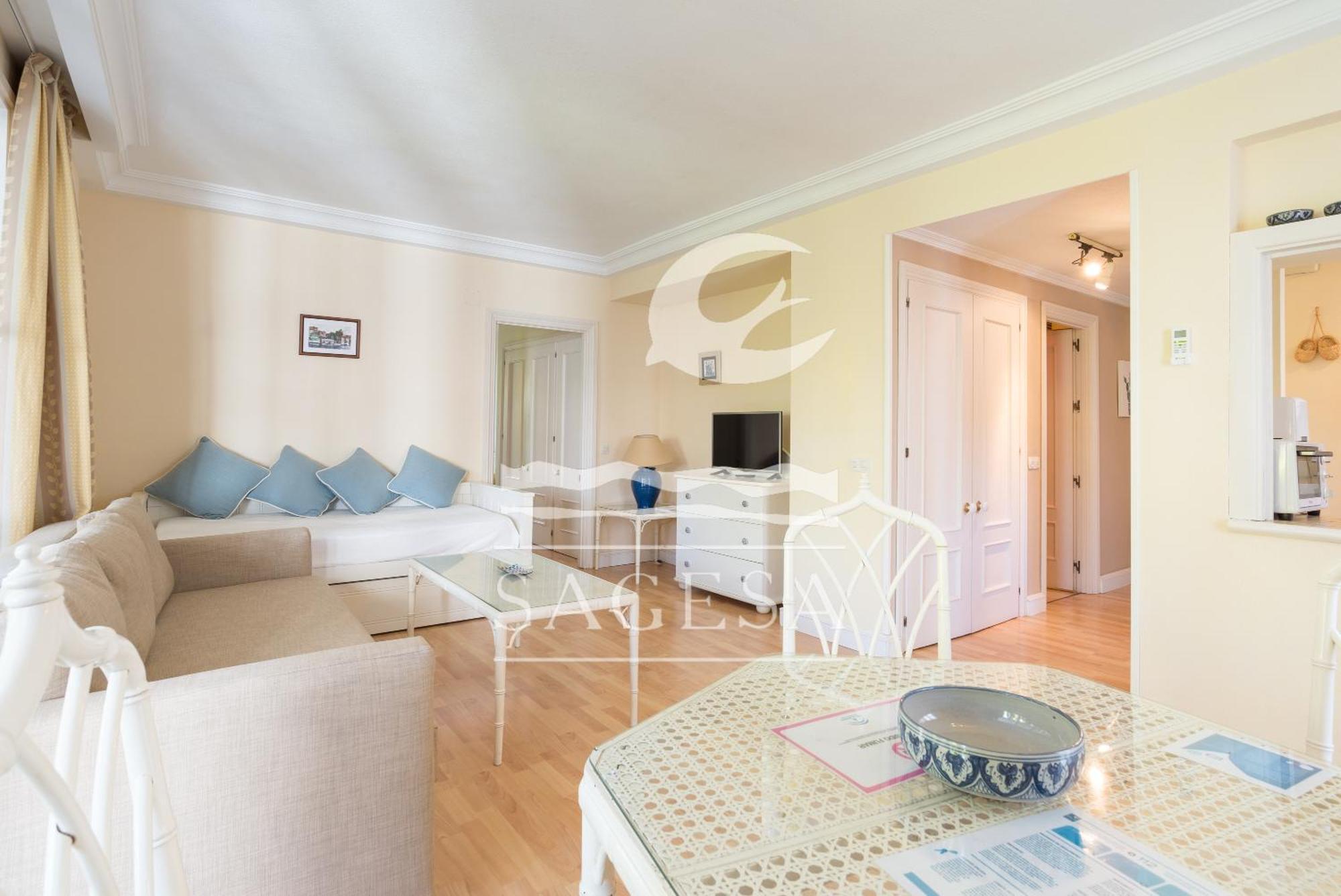 Appartement 1015 - Jardines Golondrinas - Three Bedrooms Apartment Lake View Marbellac