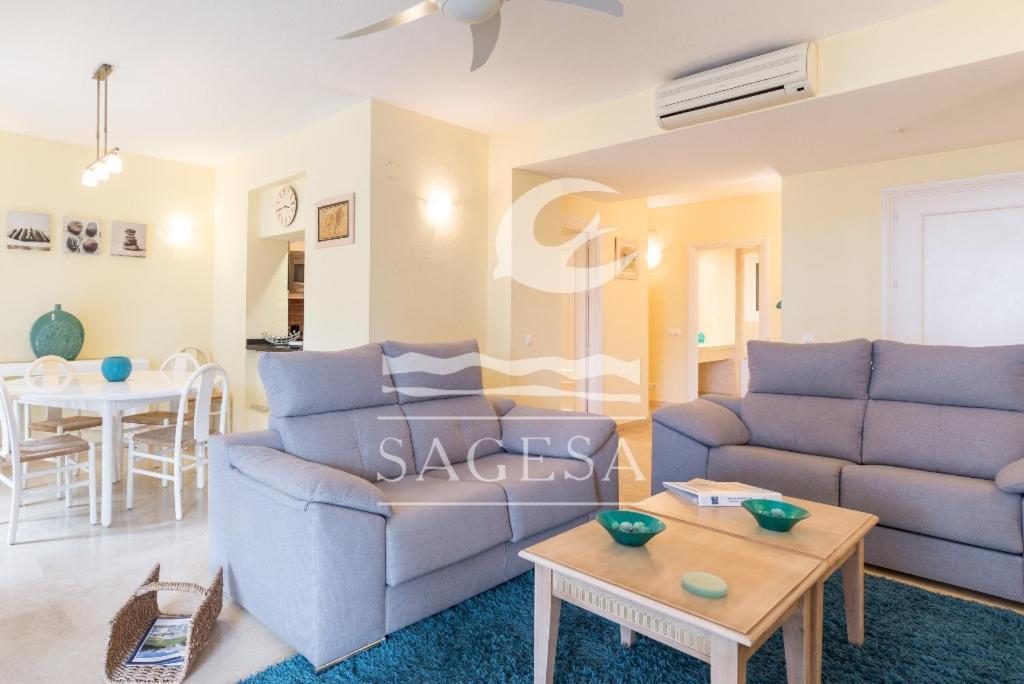 1015 - Jardines Golondrinas - Three Bedrooms Apartment Lake View Appartement
