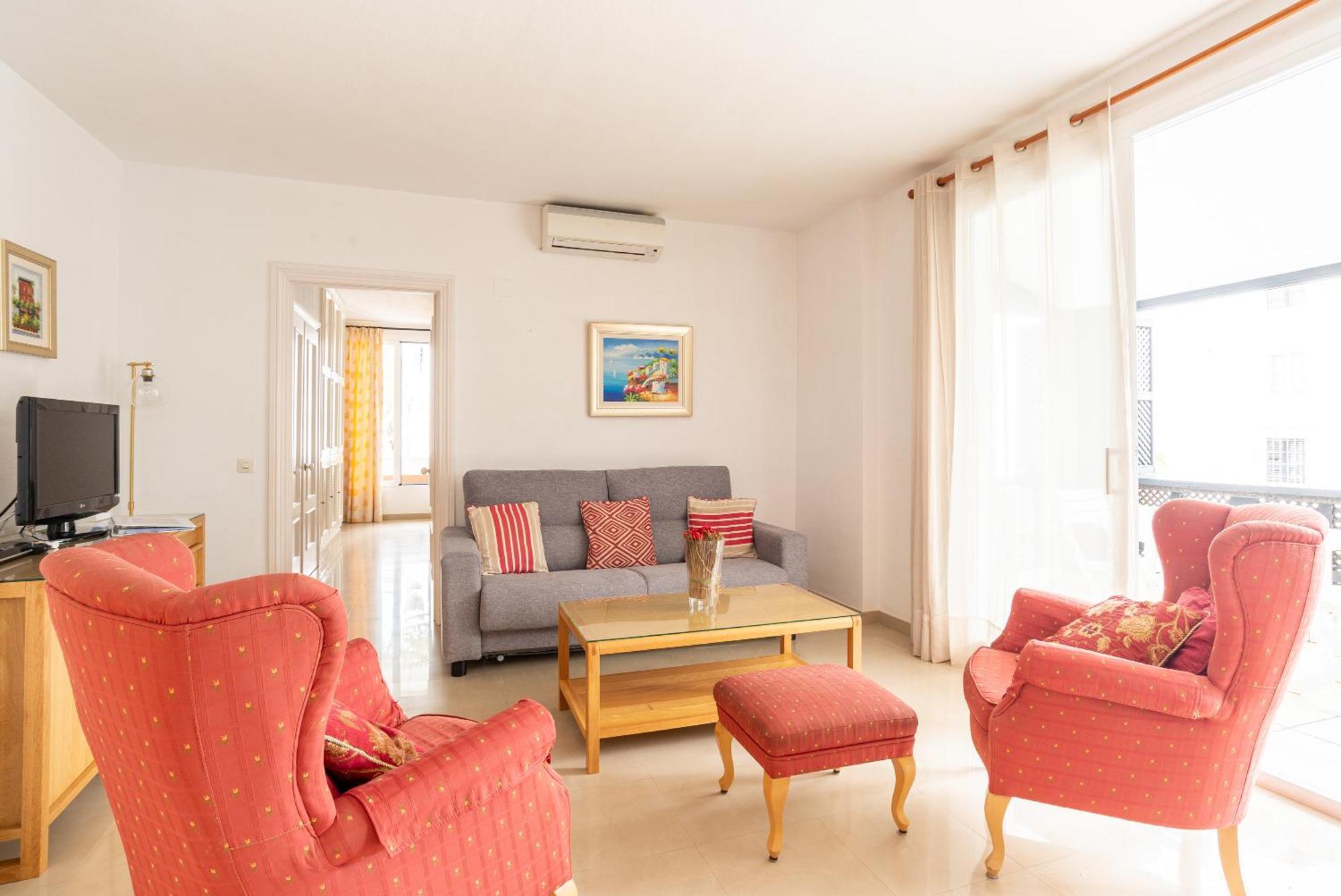 Aparthotel Jardines De Las Golondrinas